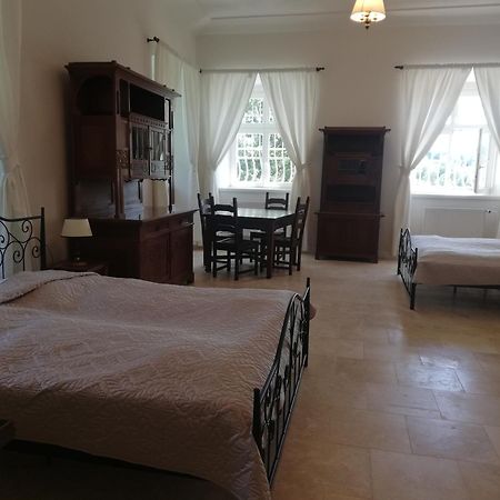 Penzion Zamek Rozsochatec Ngoại thất bức ảnh